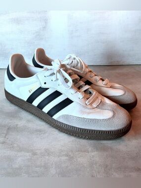 Adidas OG Low Top Samba Sneakers White Black Shoes Gum Soles Sz 10.5 Athleisure
